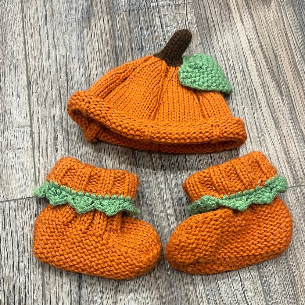 Pumpkin Hat and Booties